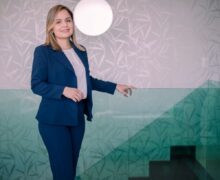 Planos de saúde têm novas regras; advogada explica como garantir direitos