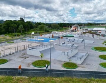 Pedra Branca inaugura estádio e complexo esportivo construídos com recursos destinados por Davi