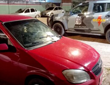 Após arrastão em lanchonete, ladrões são presos com celulares roubados e carro usado na fuga