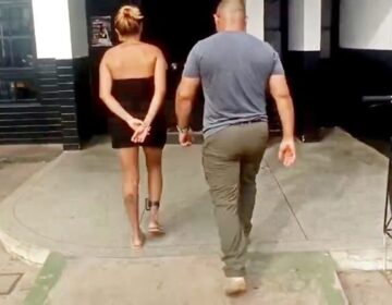 Com tornozeleira, condenada por roubo é presa por descumprir prisão domiciliar