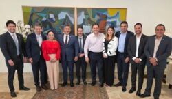 Alcolumbre repassa coordenação da bancada federal a Dorinaldo