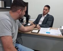 Marido de social media morta em acidente provocado por adolescente busca justiça