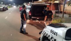 Homem é flagrado com 2 quilos de cocaína