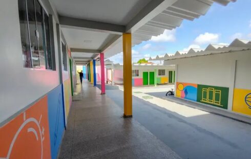 Na volta às aulas, escola tradicional ganha nova estrutura e dobra número de vagas