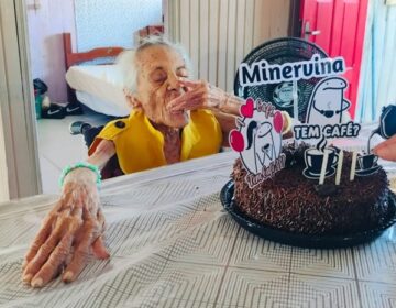 Apaixonada por açaí e café, ex-pescadora do Bailique completa 110 anos em Macapá