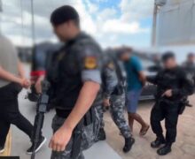 Soldados e sargento presos por chacina no Vale do Jari são levados para batalhão da PM