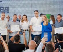 Sessão itinerante da Assembleia na Expofeira aprova diretrizes da agricultura familiar