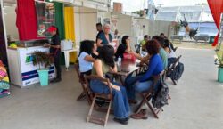 Empreendedora se muda para a Expofeira e trabalha dia e noite para realizar sonho da casa própria