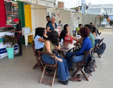 Empreendedora se muda para a Expofeira e trabalha dia e noite para realizar sonho da casa própria