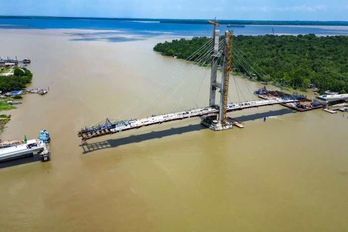 Ministro da Casa Civil vistoria obras e promete acionar hotéis por altas tarifas