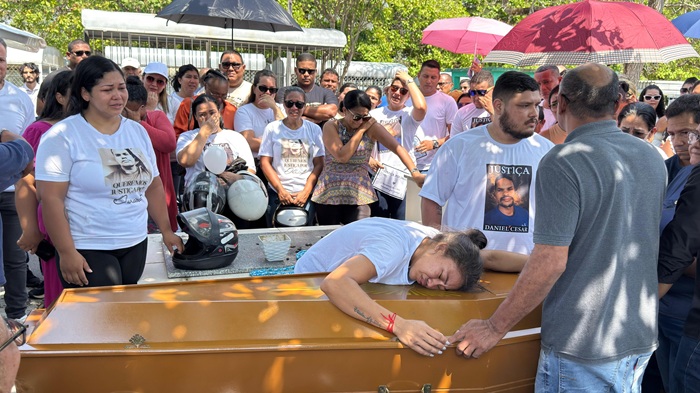 Personal trainer assassinado é sepultado sob aplausos e clamor por justiça em Macapá
