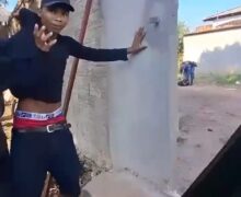Conhecido como ‘Frango’, suspeito de roubo e tráfico se agarra à mãe, mas acaba preso