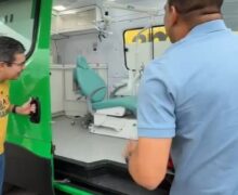 Senador entrega Unidade Odontológica Móvel em Laranjal do Jari