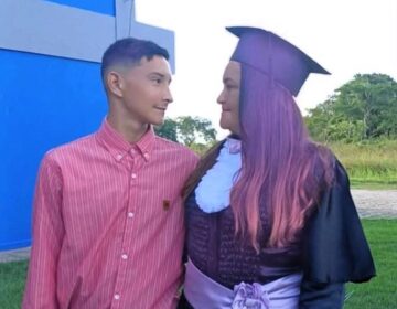 Mãe tenta encontrar o corpo do único filho: ‘sei que mataram ele a tiros’