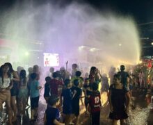 Ação solidária reúne comunidade carente de lazer para levar brincadeiras a crianças