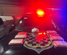 Barco trouxe 7 quilos de drogas escondidos em carga de farinha