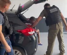 Tia aciona polícia para conter sobrinho de 60 anos