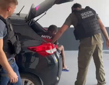 Tia aciona polícia para conter sobrinho de 60 anos