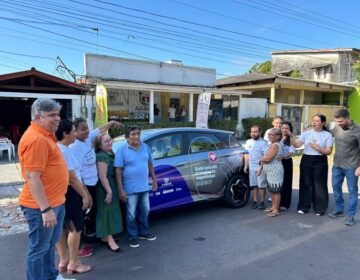 Pacientes renais ganham reforço no transporte com doação de carro elétrico