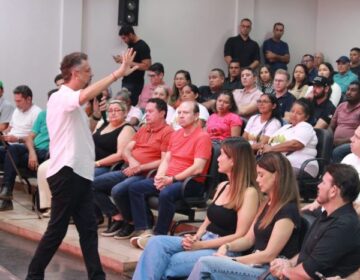 Em Oiapoque, governo reúne empresários para debater negócios a partir do petróleo