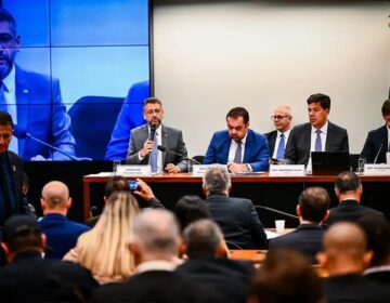 Clécio mostra avanços contra o crime organizado em debate sobre a PEC da Segurança