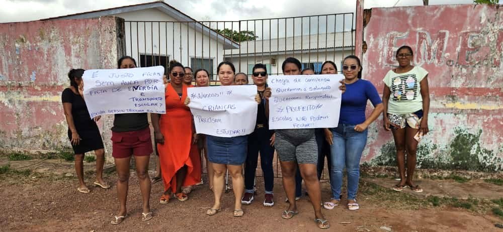 Escola municipal fecha as portas pela 3ª vez e deixa crianças sem aulas