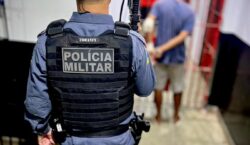 Suspeito é preso após furto de carnes, fogão, mesas e caixa de som de trailer