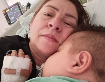 Mãe abre mão de tudo pela vida do filho com falência renal