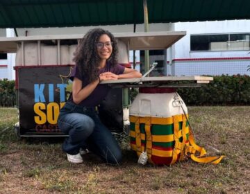 Aluna do Amapá vence prêmio nacional com kit solar portátil que atende castanheiros na floresta