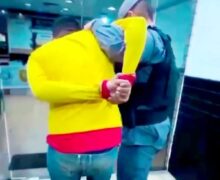 Mototaxista clandestino é preso com porções de maconha e cocaína