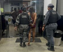 Flagrada com droga, ‘Preta Rara’ entrega ‘bocada’