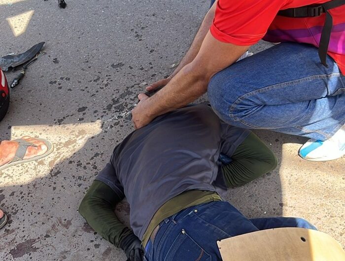 Motociclista fica em estado grave após colisão com carro