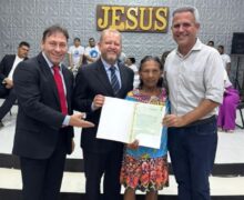 Tartarugalzinho e TJAP fazem a maior entrega de títulos urbanos já realizada no município