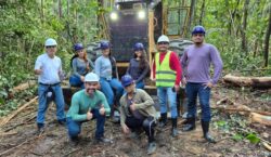 Alunos de engenharia florestal conhecem a exploração sustentável de madeira em Mazagão
