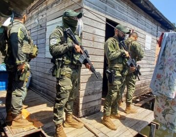 Suspeito de torturar e executar dois homens morre em tiroteio com o GTA