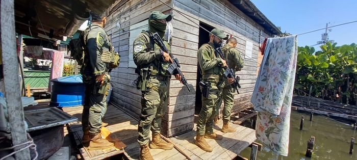 Suspeito de torturar e executar dois homens morre em tiroteio com o GTA