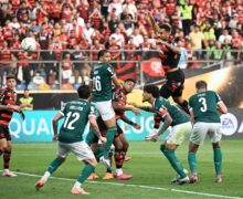 A cabeçada que reconquistou um continente