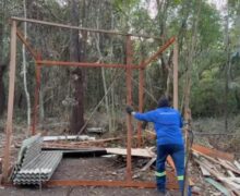 Forças de segurança prendem invasores em área perto do aeroporto