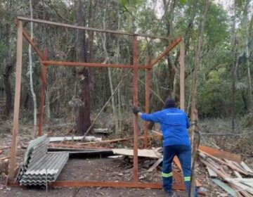 Forças de segurança prendem invasores em área perto do aeroporto