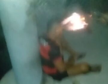 Bandidos filmam execução de jovem jogado em lago: ‘dá-lhe mais’