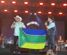 Noite sertaneja embala o Réveillon do Amapá com grandes sucessos dos ‘eternos amigos’