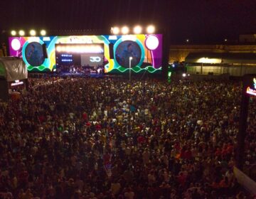 Com show do Grupo Revelação e mais 50 pagodeiros, Réveillon do Amapá arrasta multidão