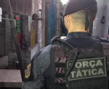 Adolescente morre após invadir residência durante confronto com a PM