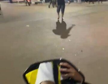 Entregador para de trabalhar para incentivar briga de facas na fronteira: “deixa se matarem”