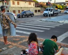 Caseiro desempregado luta para manter os filhos após separação: ‘me julgam’