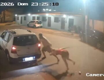 Homem que coleciona BOs espanca, morde e arranca unha da companheira; ele foi preso