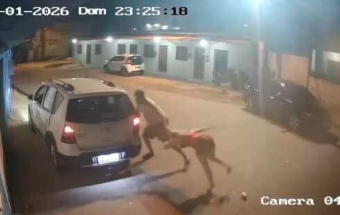 Homem que coleciona BOs espanca, morde e arranca unha da companheira; ele foi preso