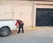 Policiais usam picape para arrombar portão e prender golpistas