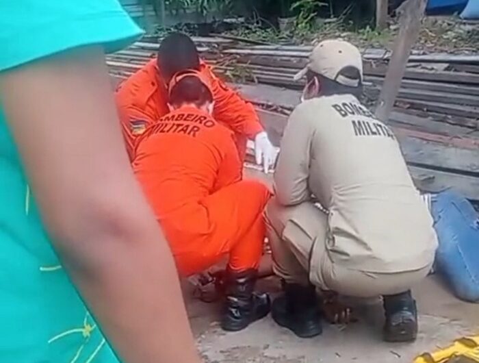 Idoso morre após descarga elétrica e queda de mangueira