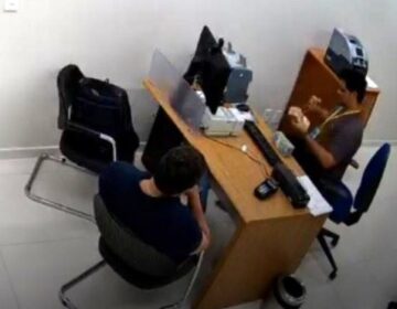 CNN Brasil diz que empresários e funcionário da prefeitura fizeram saques altos